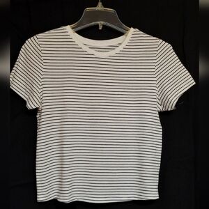 Old Navy Women's Slim Fit Cropped T-shirt White With Black Stripe Size Med